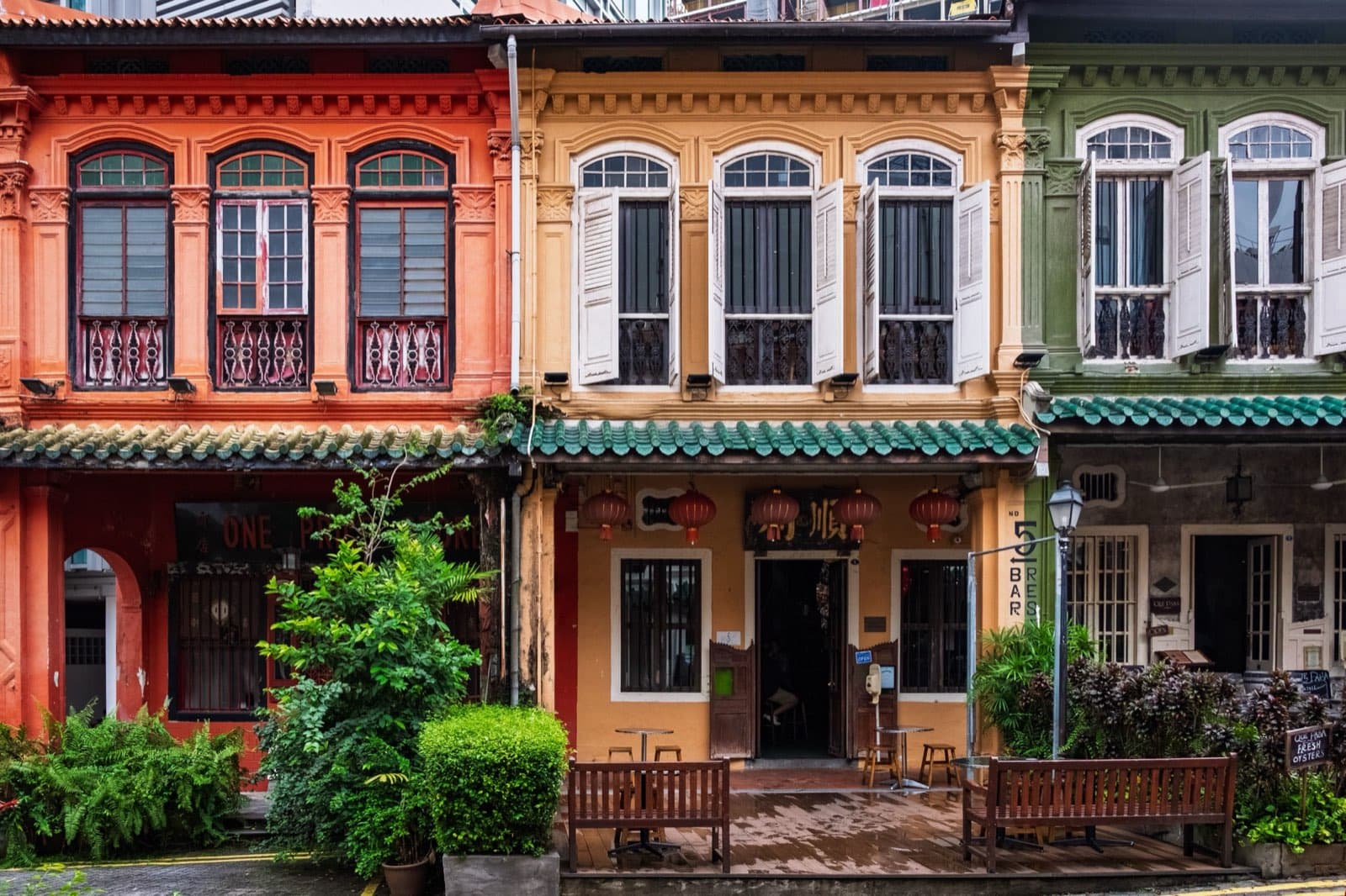 Colourful pre-war shophouses in a Singapore heritage neighbourhood